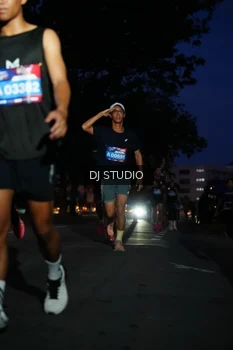 Runner Photo 4172155