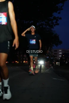 Runner Photo 4172157