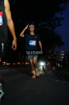 Runner Photo 4172158