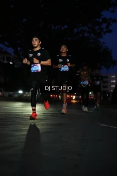 Runner Photo 4172253