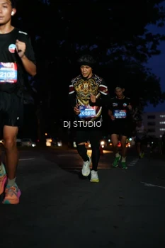 Runner Photo 4172264