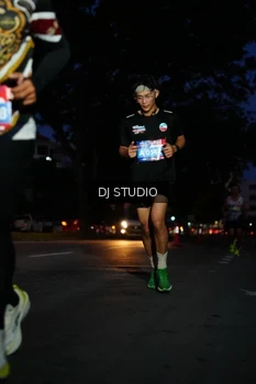 Runner Photo 4172272