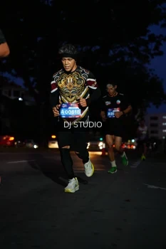 Runner Photo 4172273