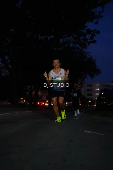 Runner Photo 4172276