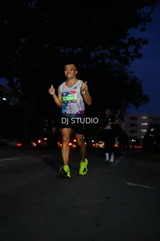 Runner Photo 4172280