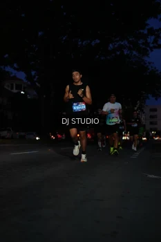 Runner Photo 4172304
