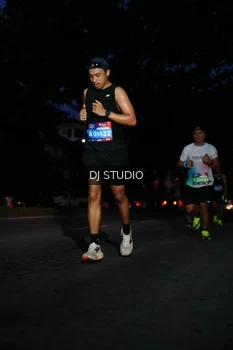 Runner Photo 4172312