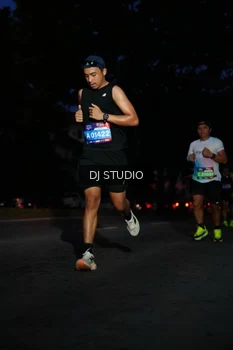 Runner Photo 4172313