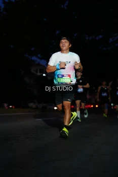 Runner Photo 4172319