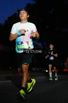 Runner Photo 4172324