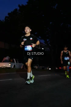 Runner Photo 4172328