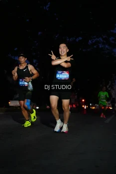 Runner Photo 4172334