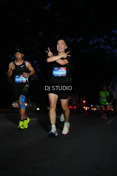 Runner Photo 4172338