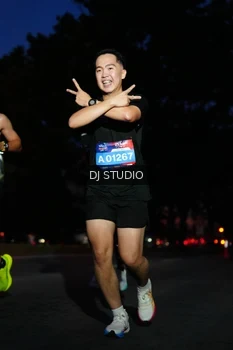 Runner Photo 4172342