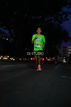 Runner Photo 4172353