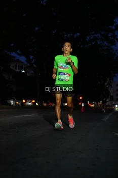 Runner Photo 4172357