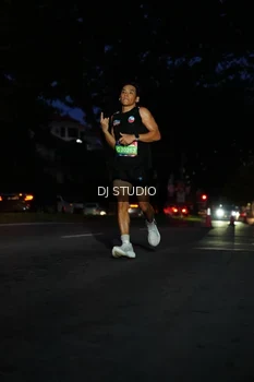 Runner Photo 4172365