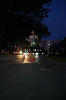 Runner Photo 4172393
