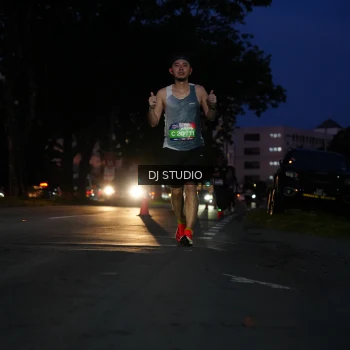 Runner Photo 4172396