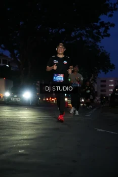 Runner Photo 4172418