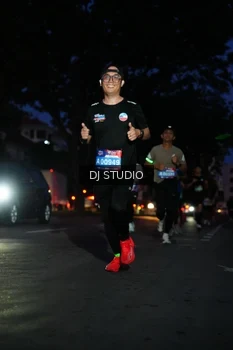 Runner Photo 4172424
