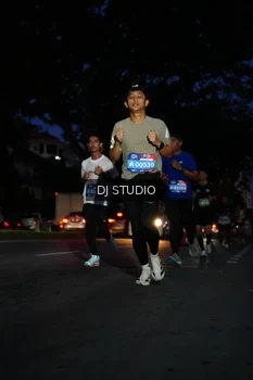 Runner Photo 4172433