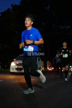 Runner Photo 4172437