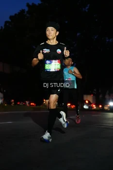 Runner Photo 4172445