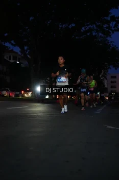 Runner Photo 4172446