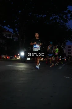 Runner Photo 4172447