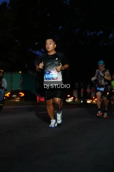 Runner Photo 4172458