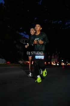 Runner Photo 4172472
