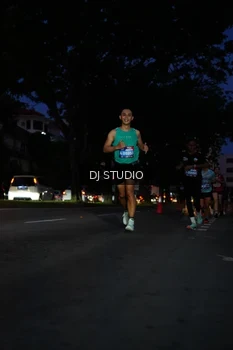 Runner Photo 4172476