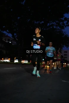 Runner Photo 4172492