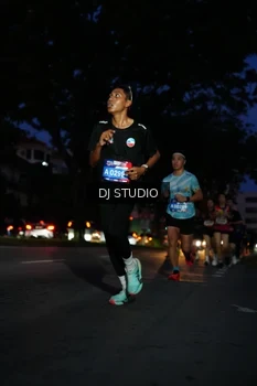 Runner Photo 4172500