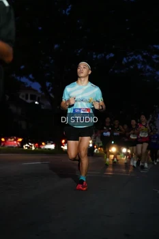 Runner Photo 4172506