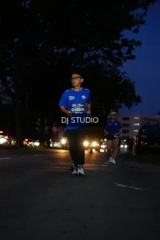 Runner Photo 4172543
