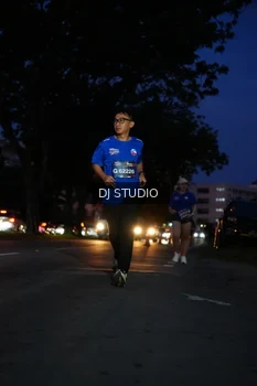 Runner Photo 4172546