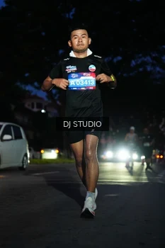 Runner Photo 4172632