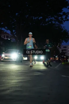 Runner Photo 4172639