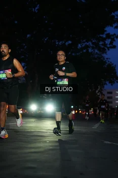 Runner Photo 4172647