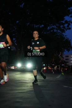 Runner Photo 4172649