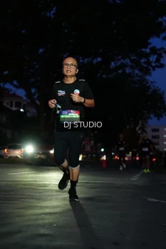 Runner Photo 4172653