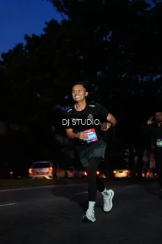 Runner Photo 4172667