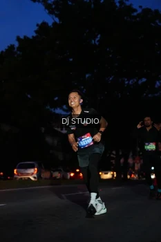 Runner Photo 4172669