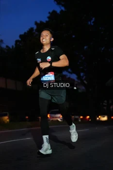 Runner Photo 4172675