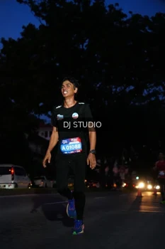 Runner Photo 4172703
