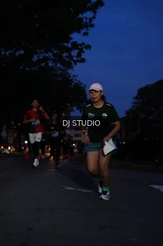 Runner Photo 4172757