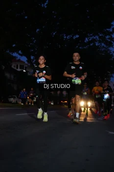 Runner Photo 4172776
