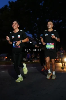 Runner Photo 4172786